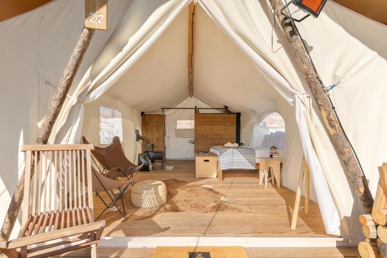 Under Canvas Lake Powell-Grand Staircase บิ๊ก วอเตอร์ ภายนอก รูปภาพ