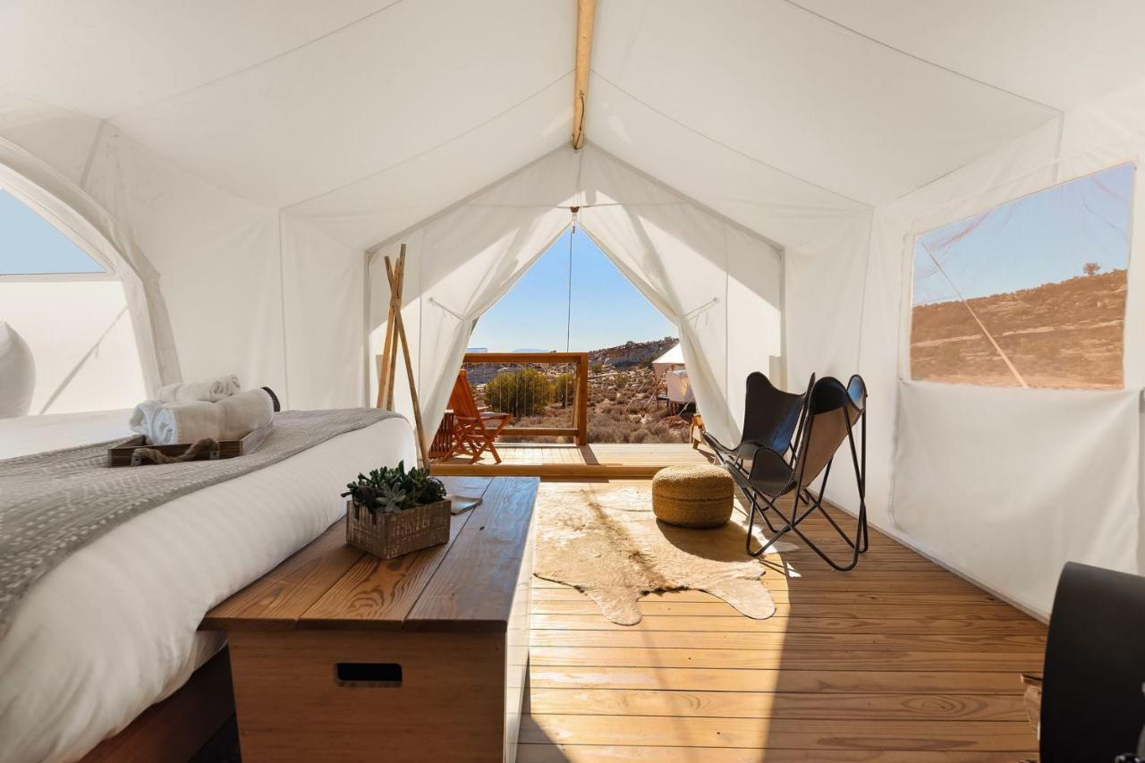 Under Canvas Lake Powell-Grand Staircase บิ๊ก วอเตอร์ ภายนอก รูปภาพ